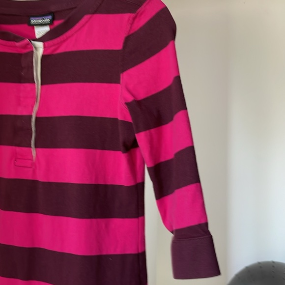 Patagonia Sender Stripe Henley Dress In Magenta Rugby Stripes Small - Picture 5 of 8